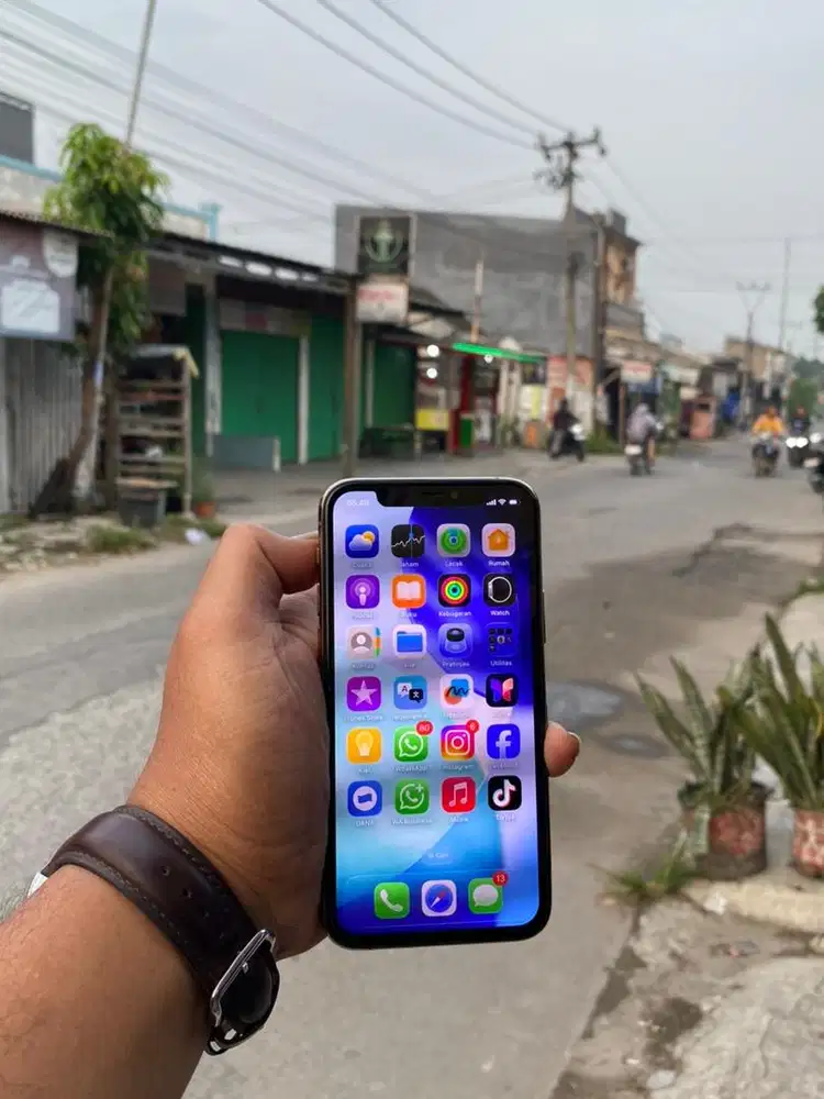 IPHONE 11 PRO 256GB GOLD INTER LL/A