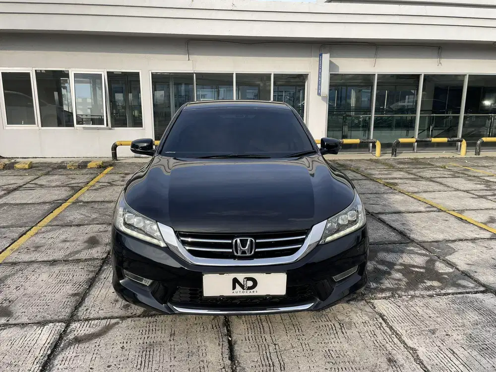 Honda Accord A/T 2013