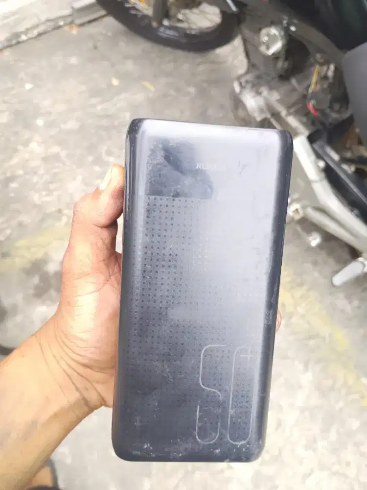 JUAL POWERBANK SEPAKET 50.000 MAH DAN 10.000 MAH FAST CHARGING