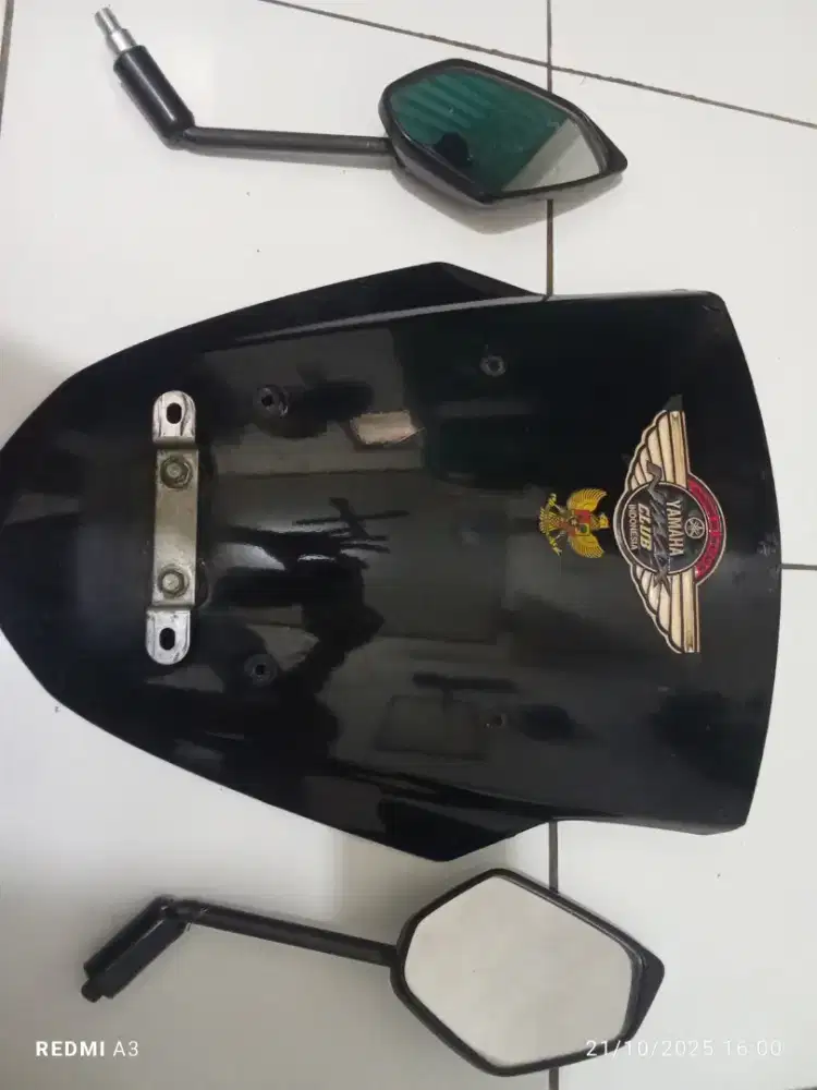 Visor + spion bawaan NMAX Old