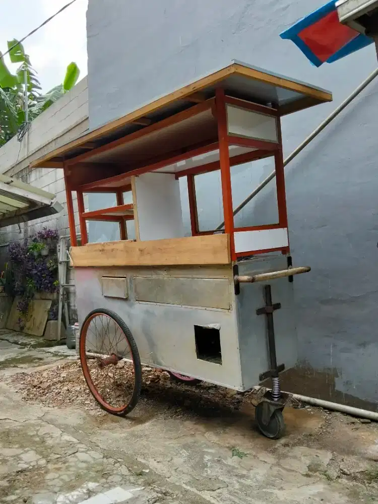 Di jual Gerobak untuk bakso/ mie ayam