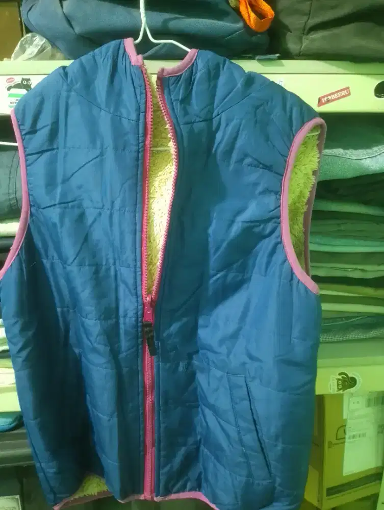 Rompi/vest w/biru sherpa size S-M