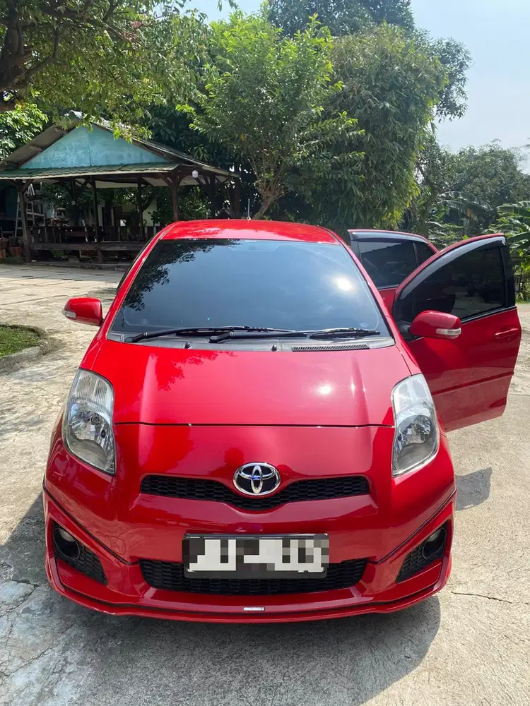 Toyota Yaris 2012 Bensin