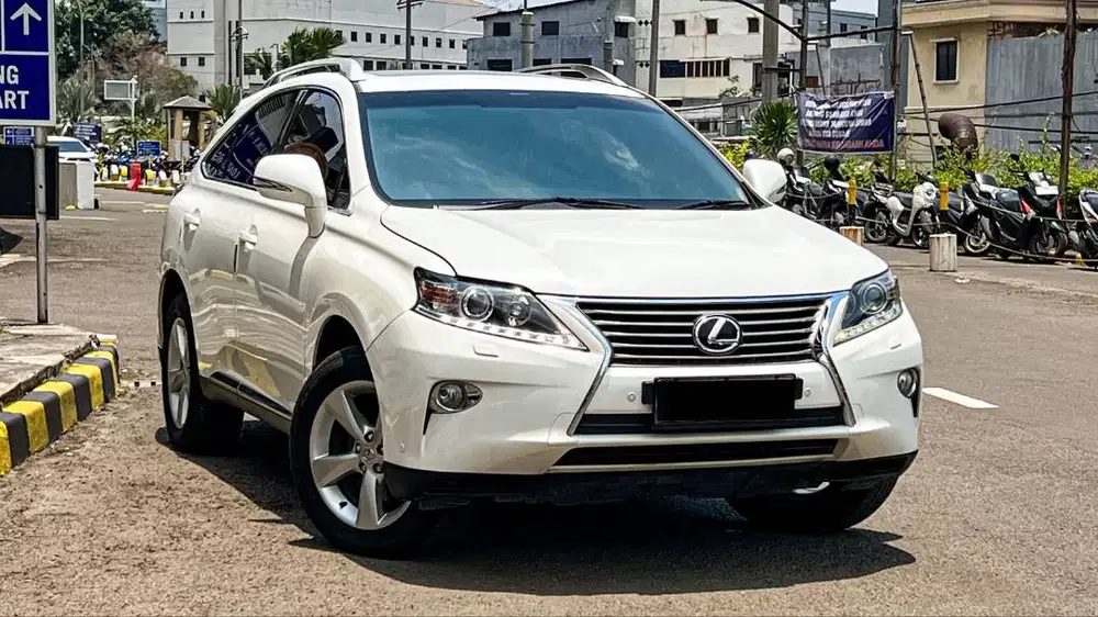 Lexus RX 270 CBU Hongkong Version.. Premium Sound Sunroof White