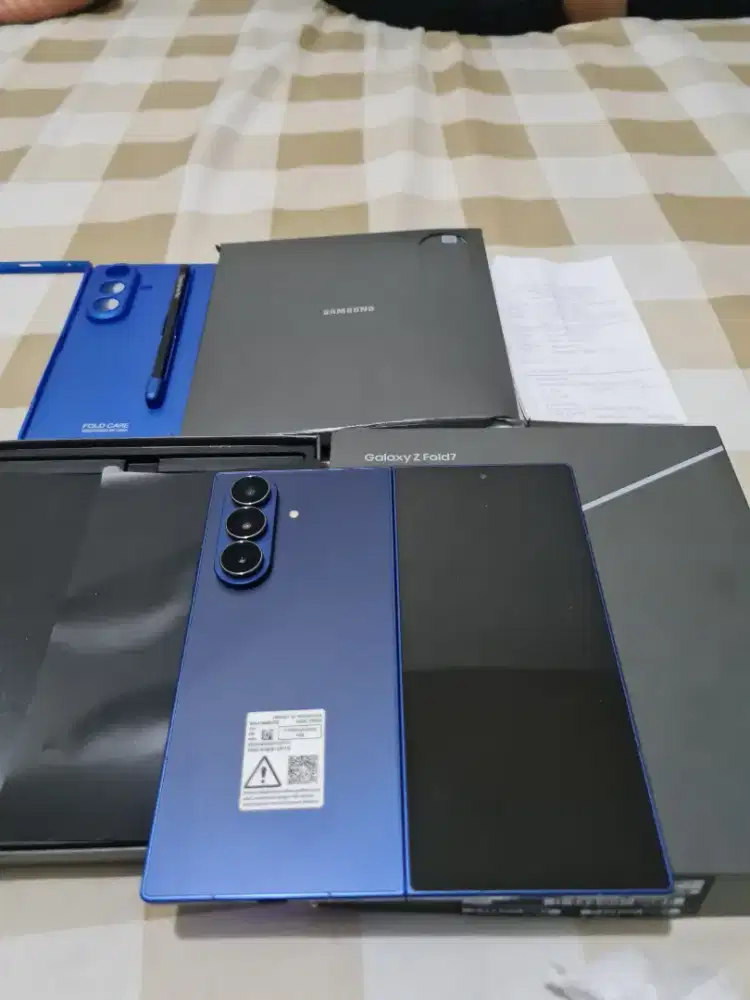 SAMSUNG Z FOLD 7 5G RAM 12/256GB RESMI SEIN INDONESIA