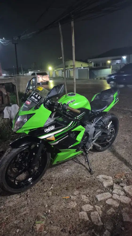 Dijual cepat motor ninja 250 mono