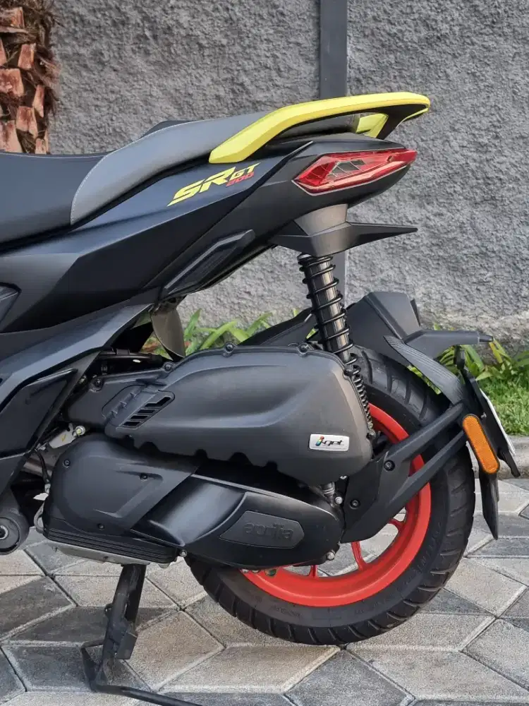 Aprilia SR GT 200 pmk 2024 ABS IGet Hitam Kuning Odo 1rb Like New
