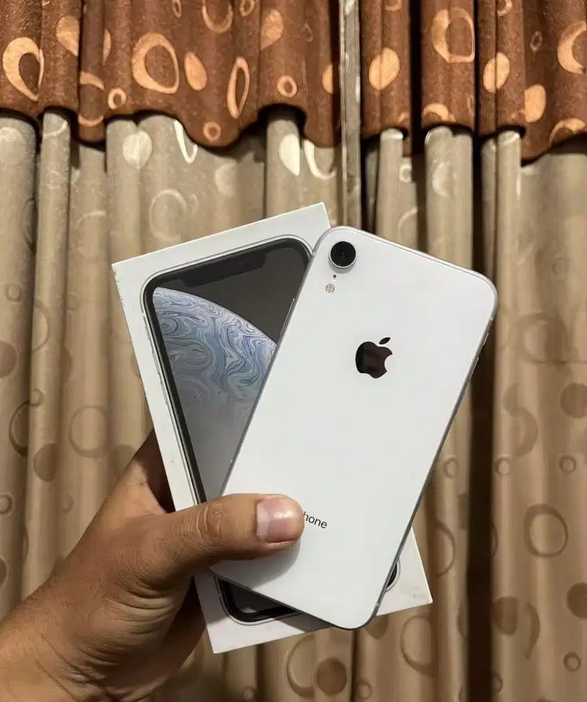 iphone xr 64 ibox