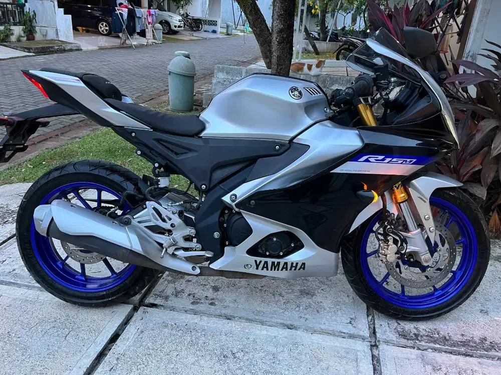 R15m Silver 2022. KM 1400+ SAJA