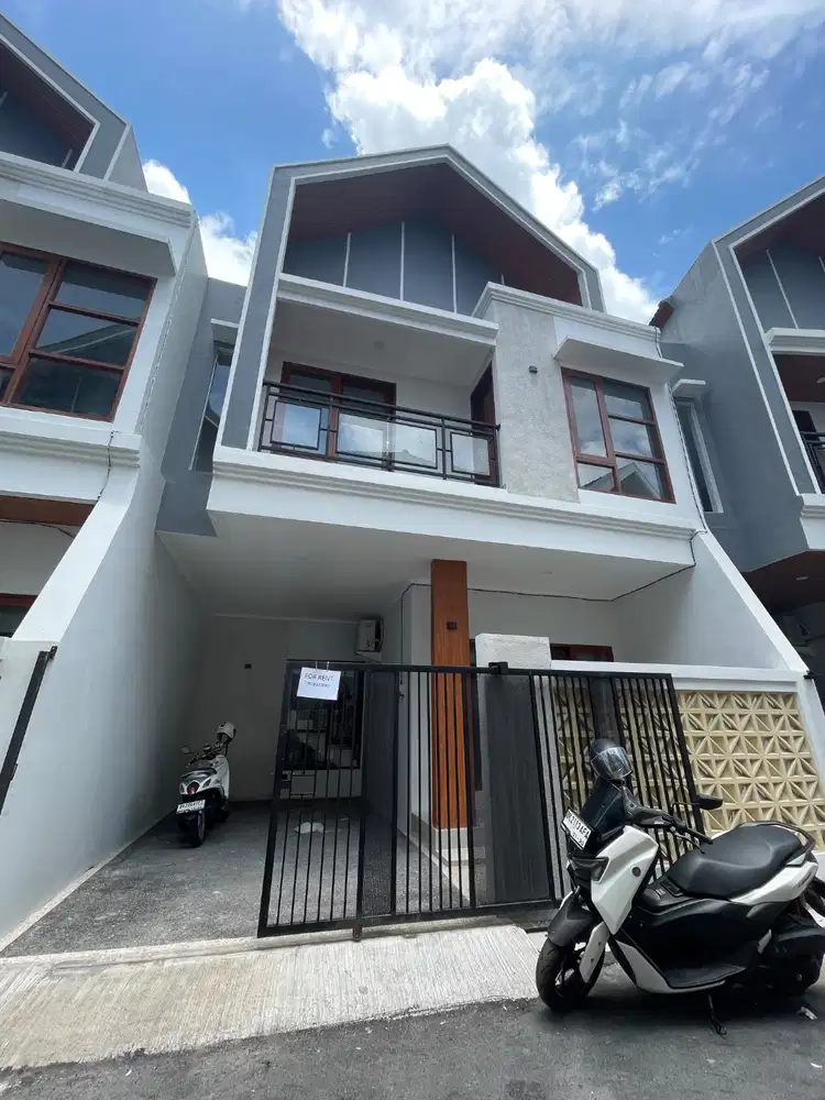 Disewakan rumah sederhana di Denpasar, 3 kamar tidur, tanpa furnitur