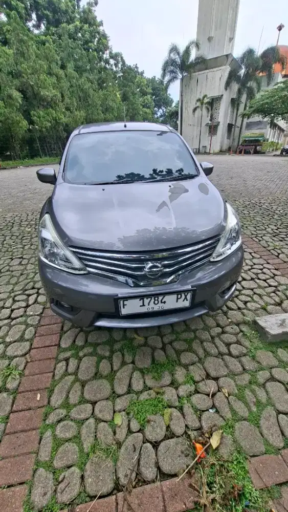 Nissan Grand livina 2017 Bensin