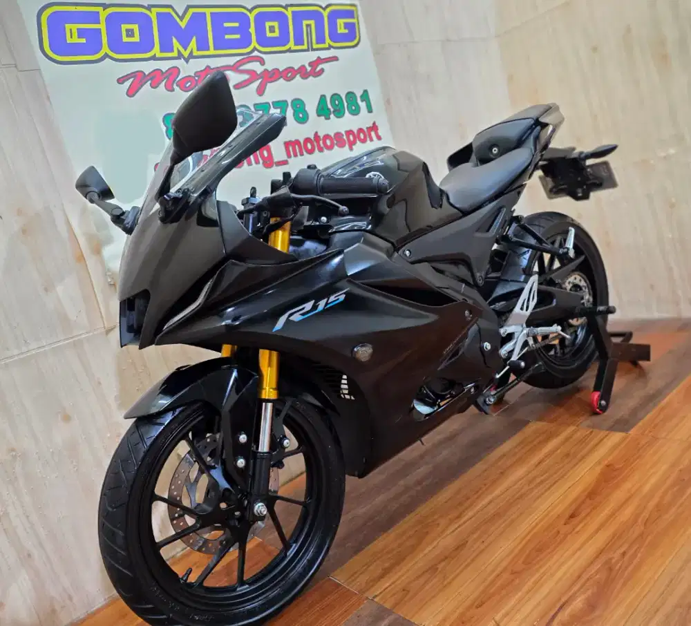 YAMAHA R15 V4 2023