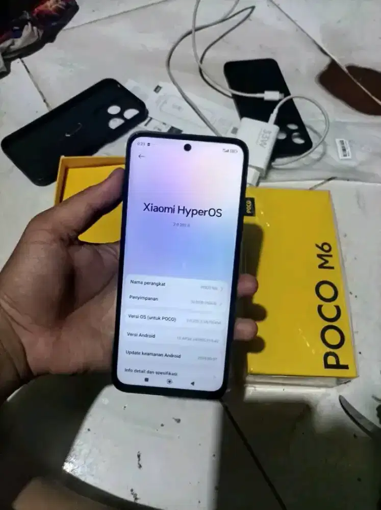 POCO M6 8+8/256