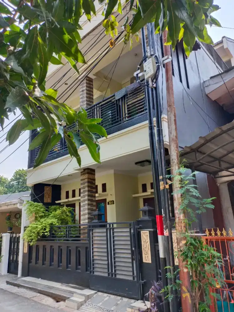 Rumah Siap Huni Di Prumnas Klender, Duren Sawit, Jakarta Timur