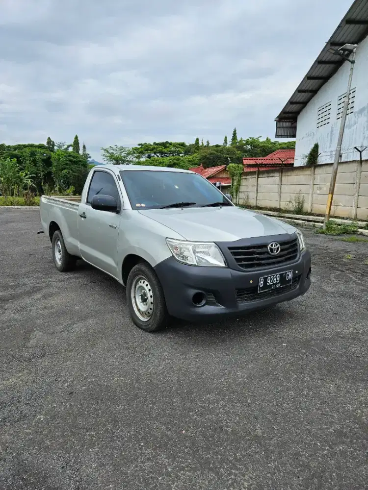 Toyota Hilux pickup diesel 2012