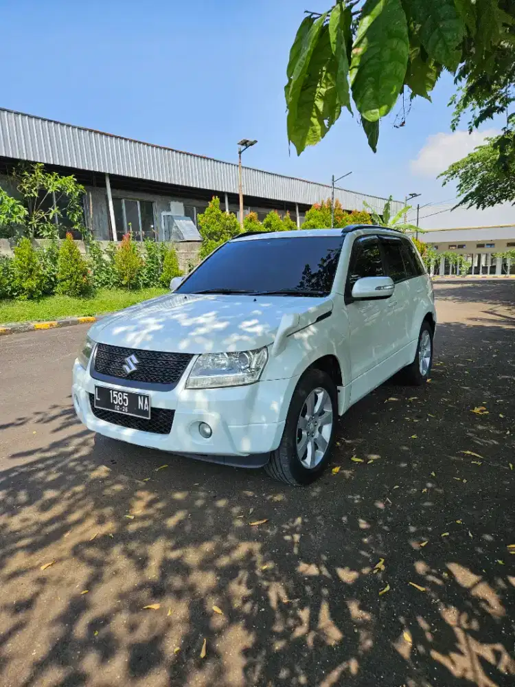 Suzuki Grand Vitara 2.4 jlx matic 2011