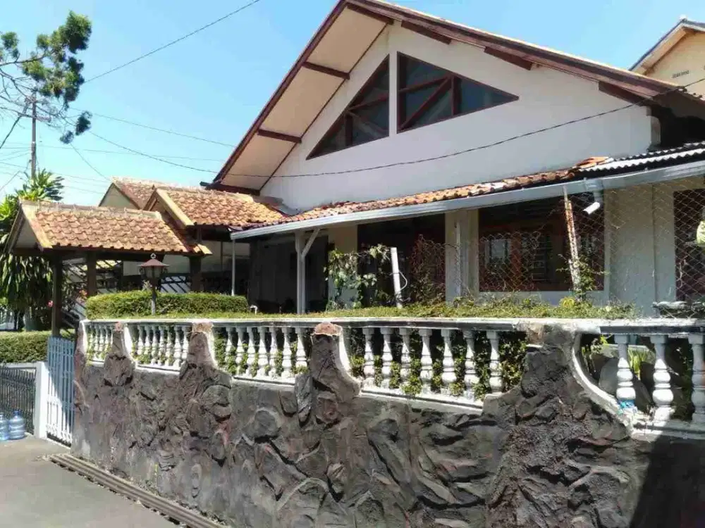 Turun Harga dibawah NJOP Rumah Plus kost kostan di Bukit Dago Bandung