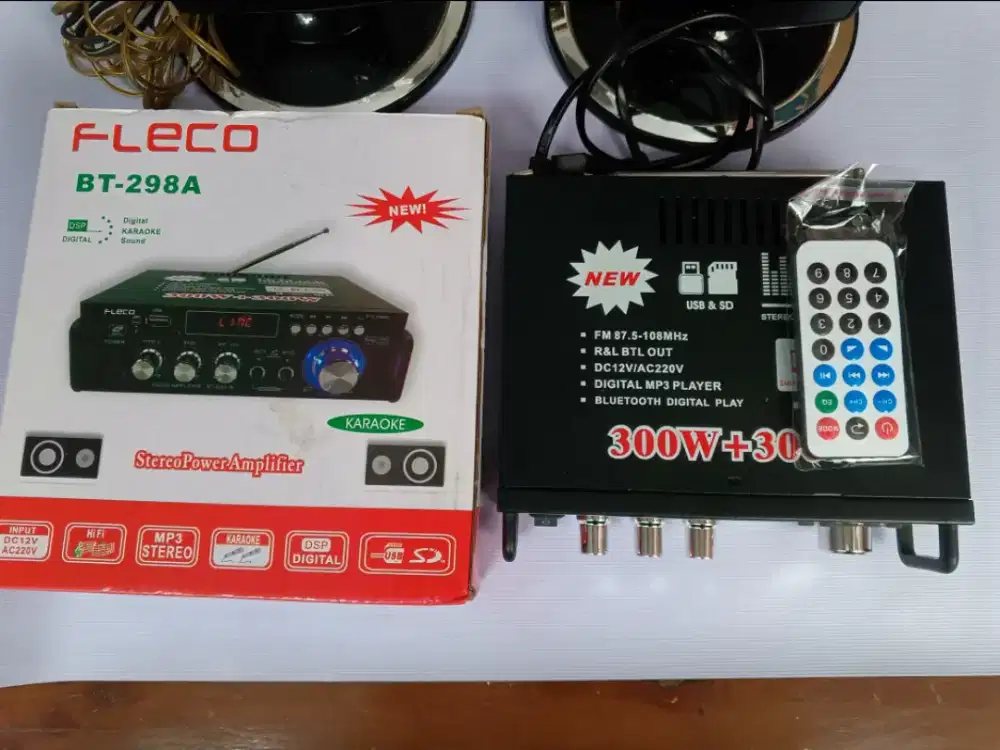 Mini amplifier dan speaker