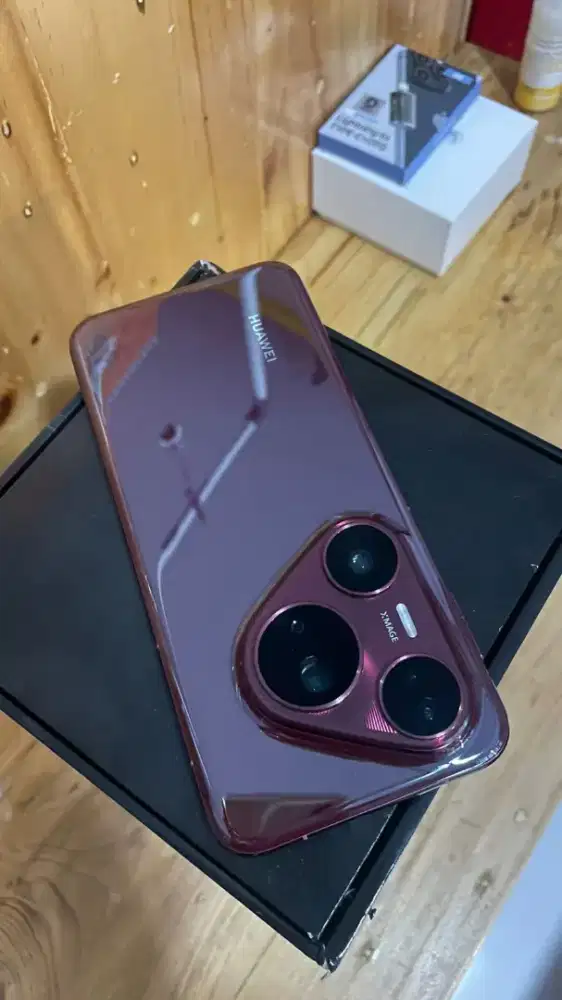 huawei pura 80 pro red 12/512gb like new