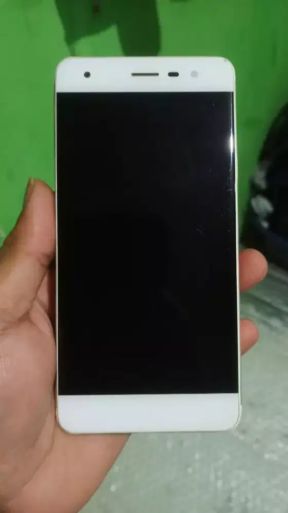 Advan G1 pro 4G 3/32 layar 5 inchi matot