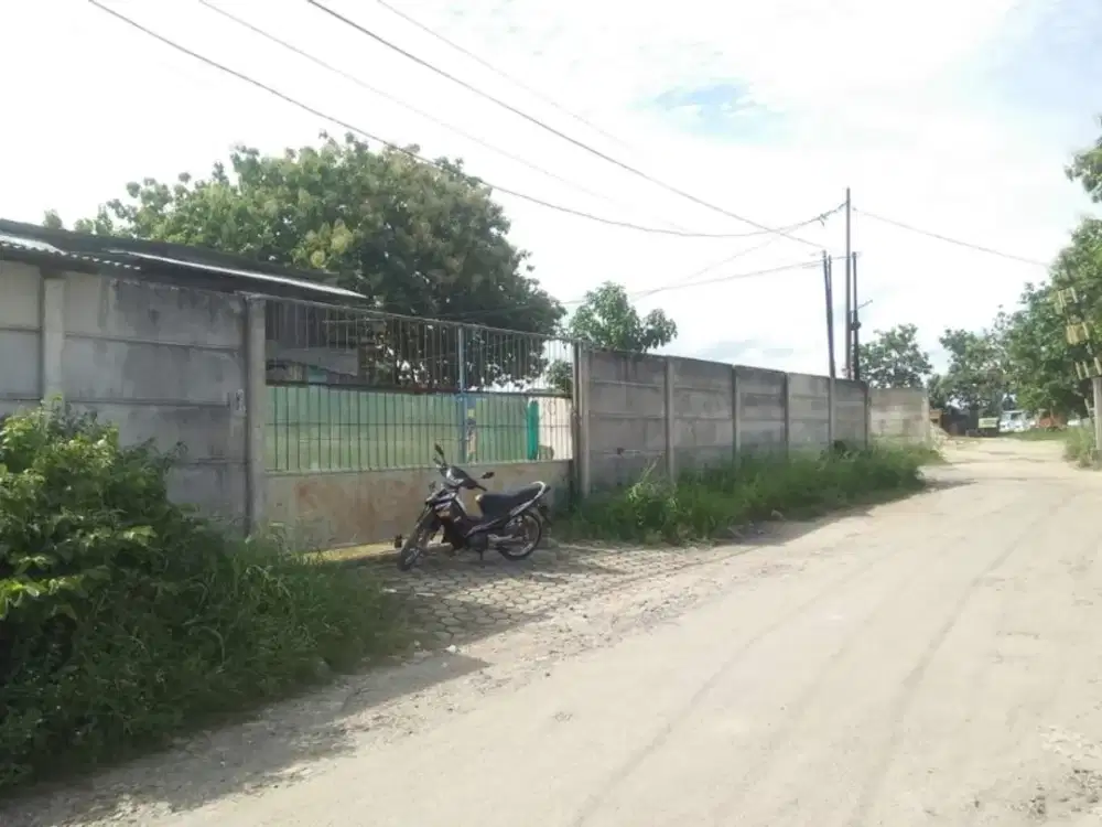 tanah depan indogrosir cocok untuk gudang