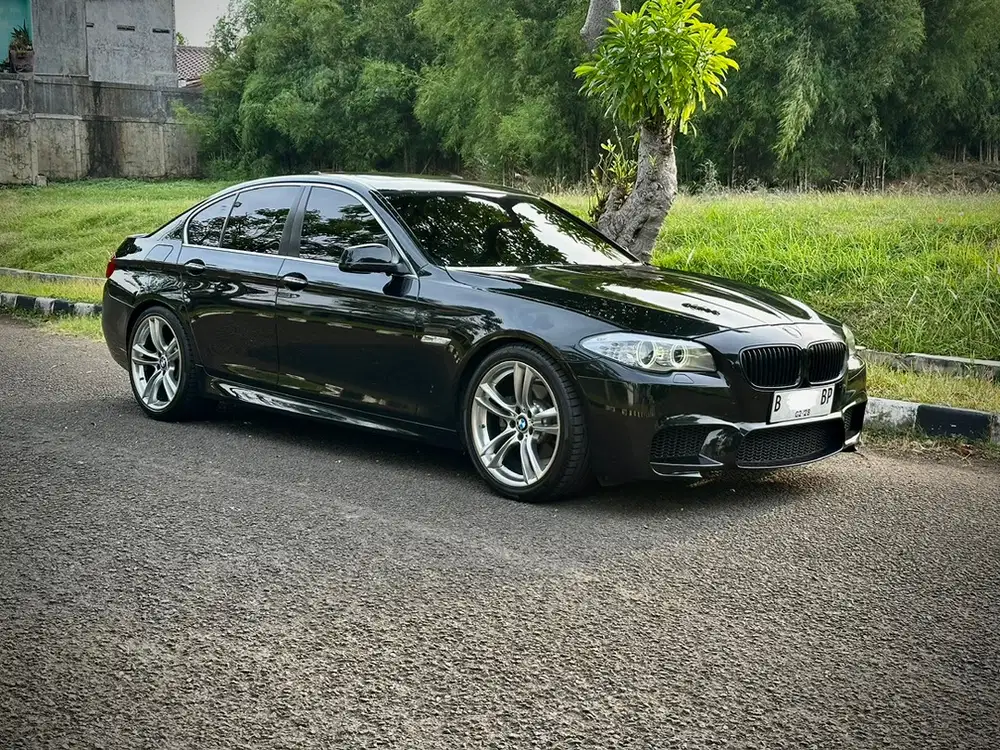 BMW 520i 2012/2013 Bensin