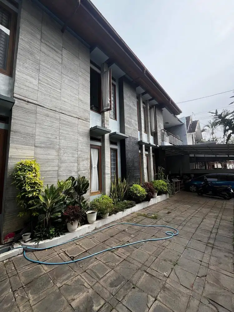 Dijual Murah! Rumah Eksklusif  di Tubagus Ismail Dago dkt ITB 2 Lantai