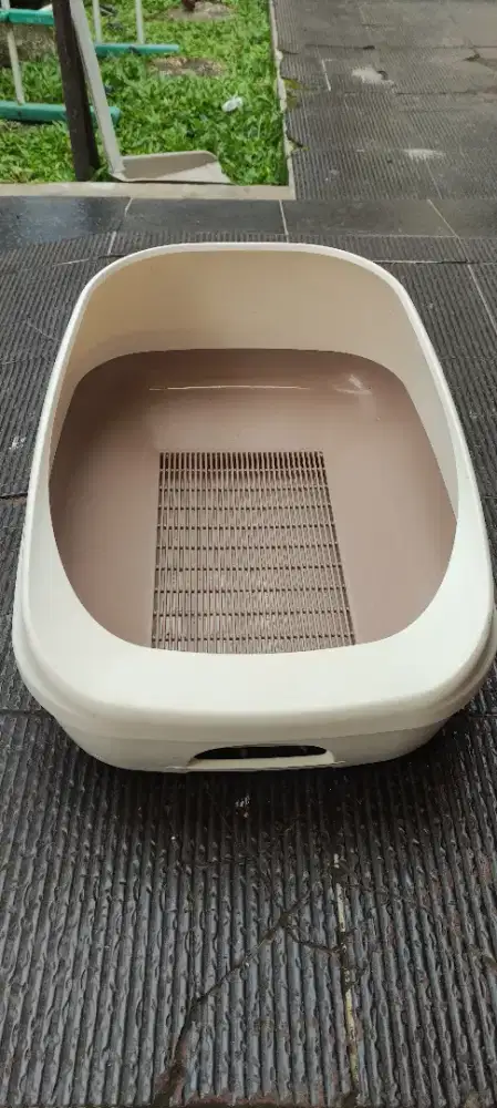 Litter Box bekas