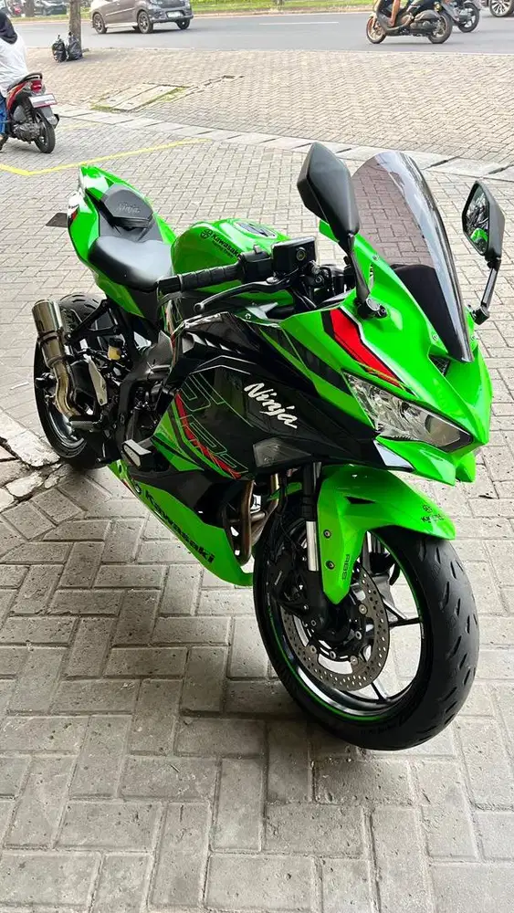 ZX25RR ZX25 RR NINJA 250 TIPE TERTINGGI ABS QS LIKE NEW ISTIMEWA!!