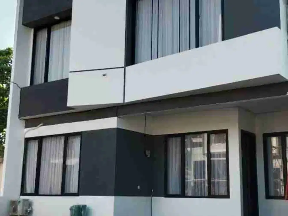 Rumah cluster siap huni 3 lantai+swimming pool Pamulang KPR minim DP strategis 5 menit pintu tol Pamulang gaplek dan terminal pondok cabe MRT Lebak bulus bebas banjir kota Tangerang Selatan
