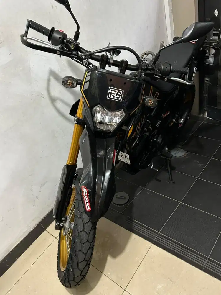 KLX 230 SM SE 2022
