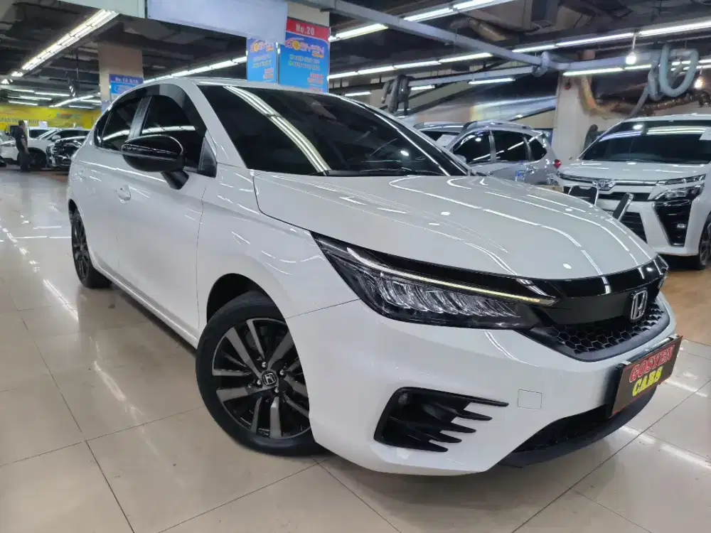 HONDA CITY 1.5 HATCBACK SENSING HB AT 2023 KONDISI ISTIMEWA