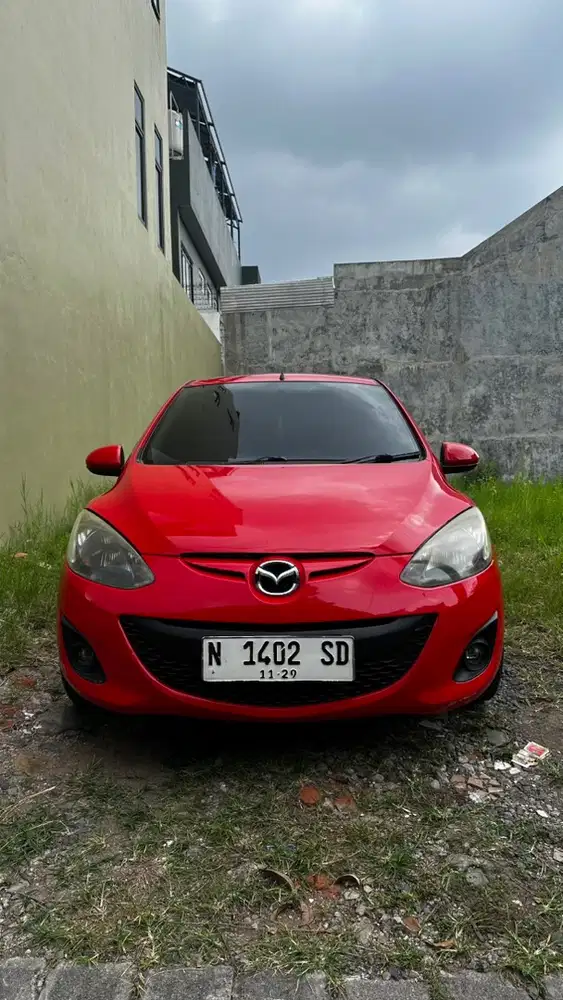 Mazda 2 2011 Bensin