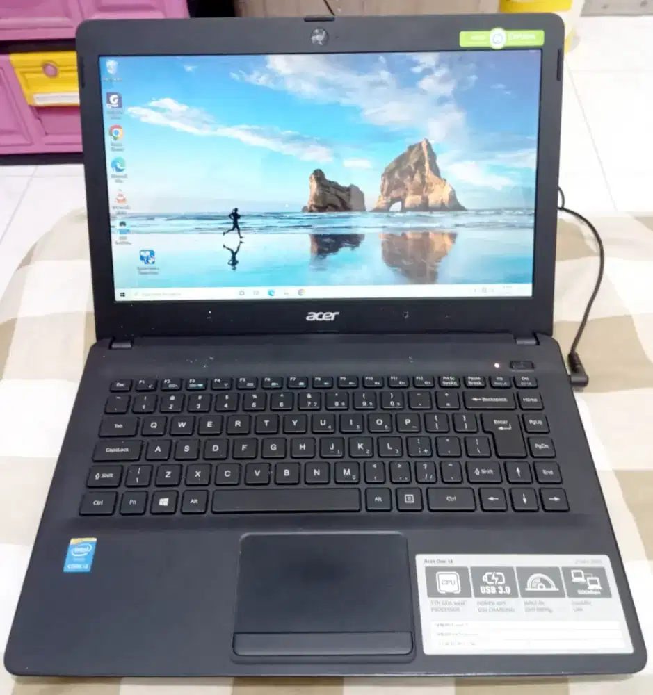 LapTop ACER ONE  Z1402