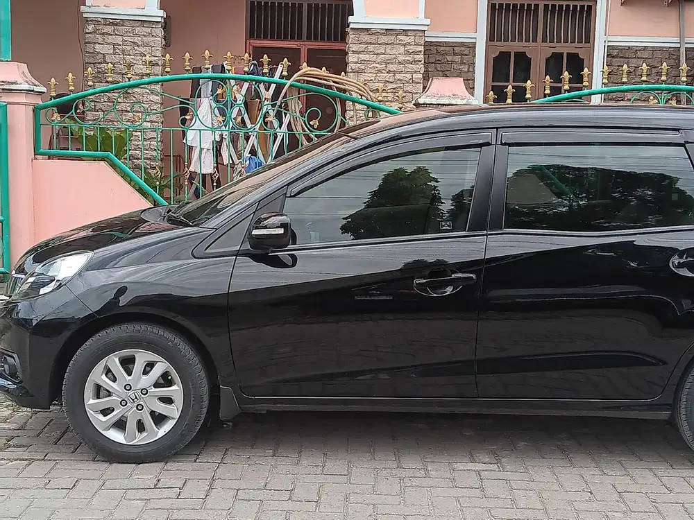 Honda Mobilio 2015 Bensin
