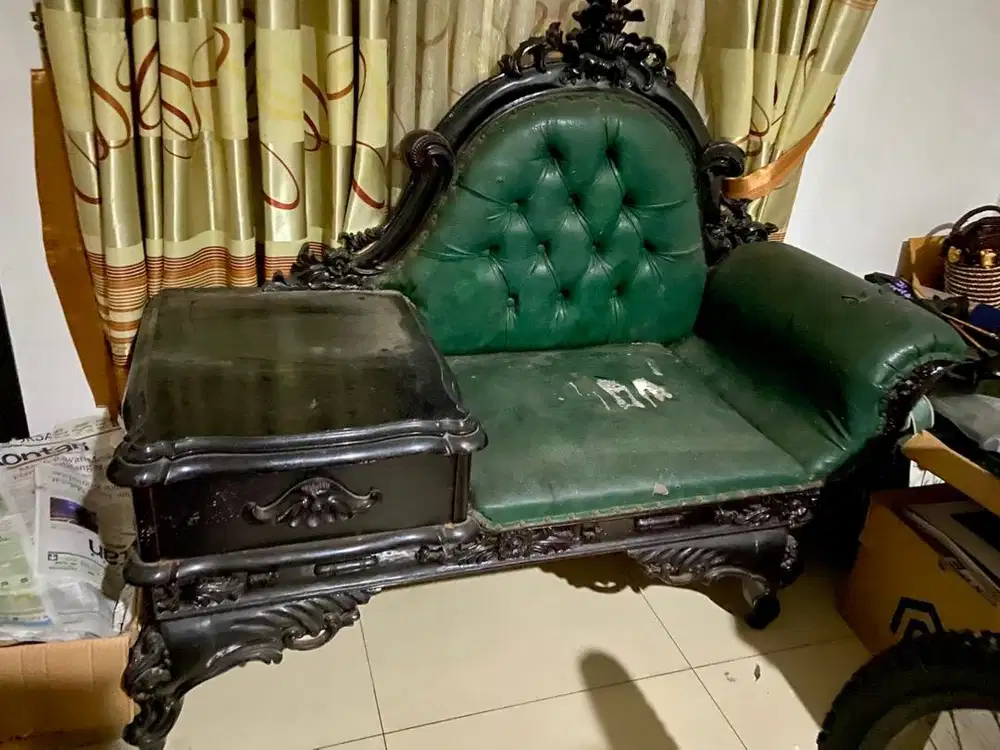 Kursi meja telepon