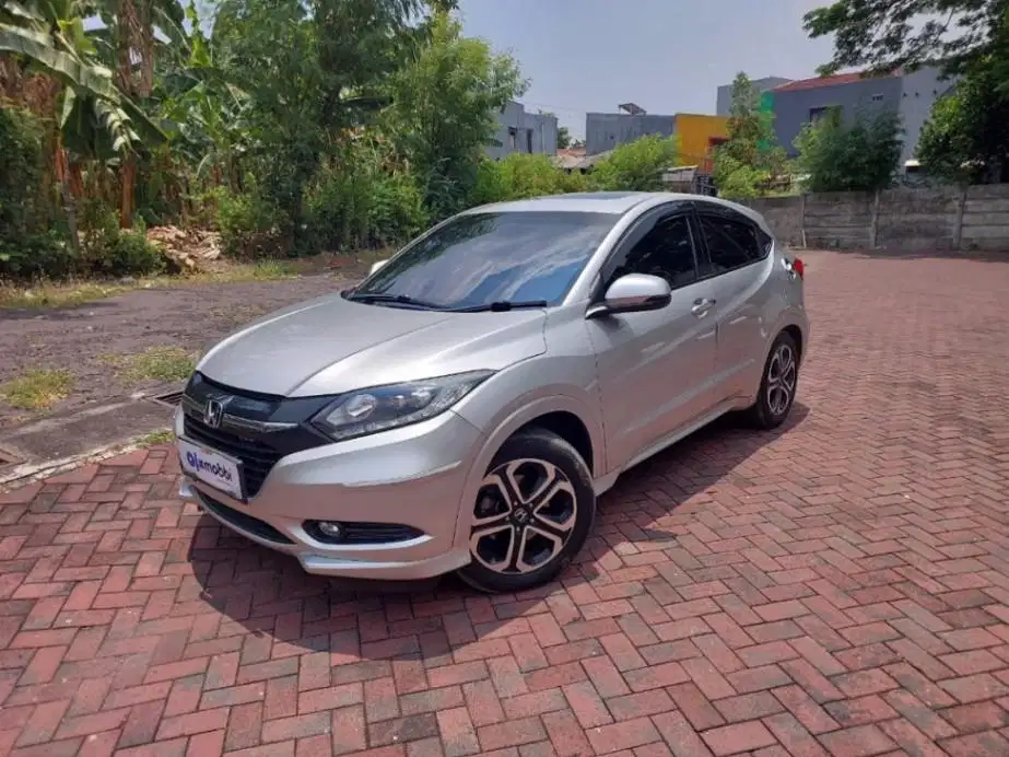 DP MURAH Honda HR-V 1.8 Prestige Bensin Matic 2015 SILVER IR