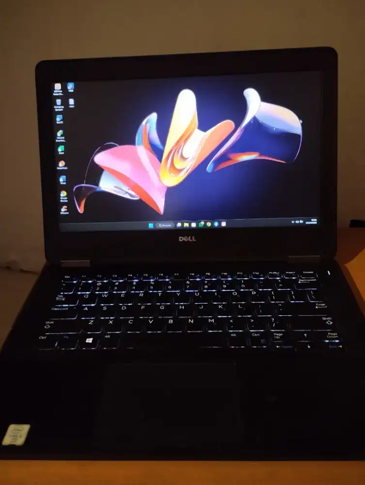 LAPTOP DELL E7270 gen 6