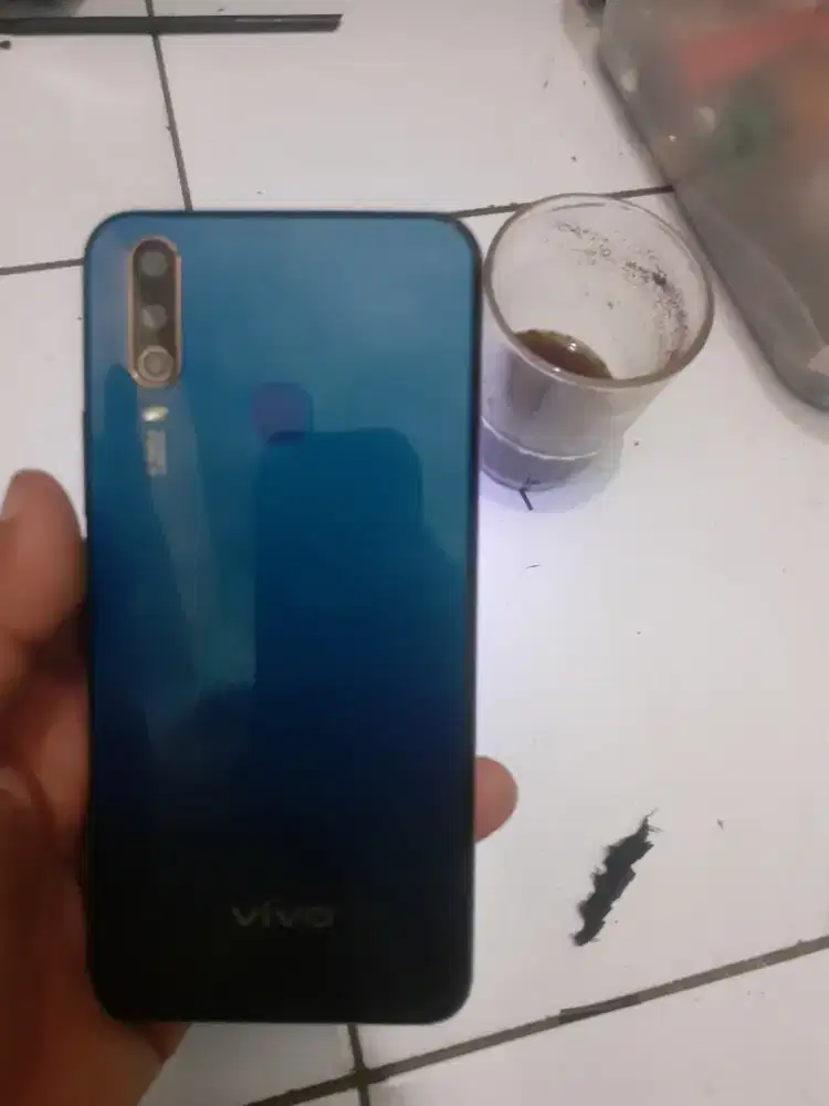 Vivoby17 ram 4_128 kondisi sangat mulus