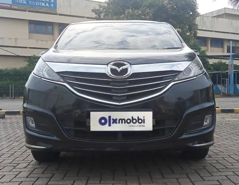 TDP 6,JT Mazda Biante 2.0 Bensin-AT Hitam 2013