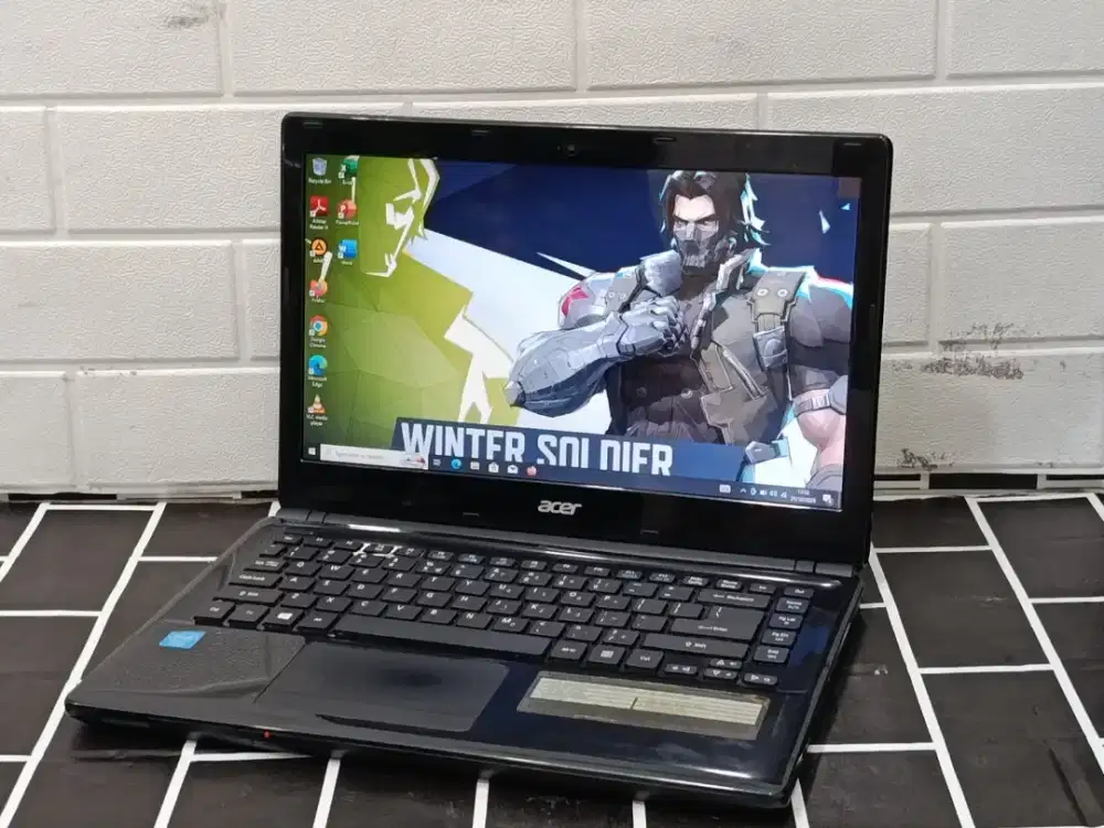 Laptop Acer Aspire E1-410 prosessor Intel(R) celeron(R) CPU N2820/Ram
