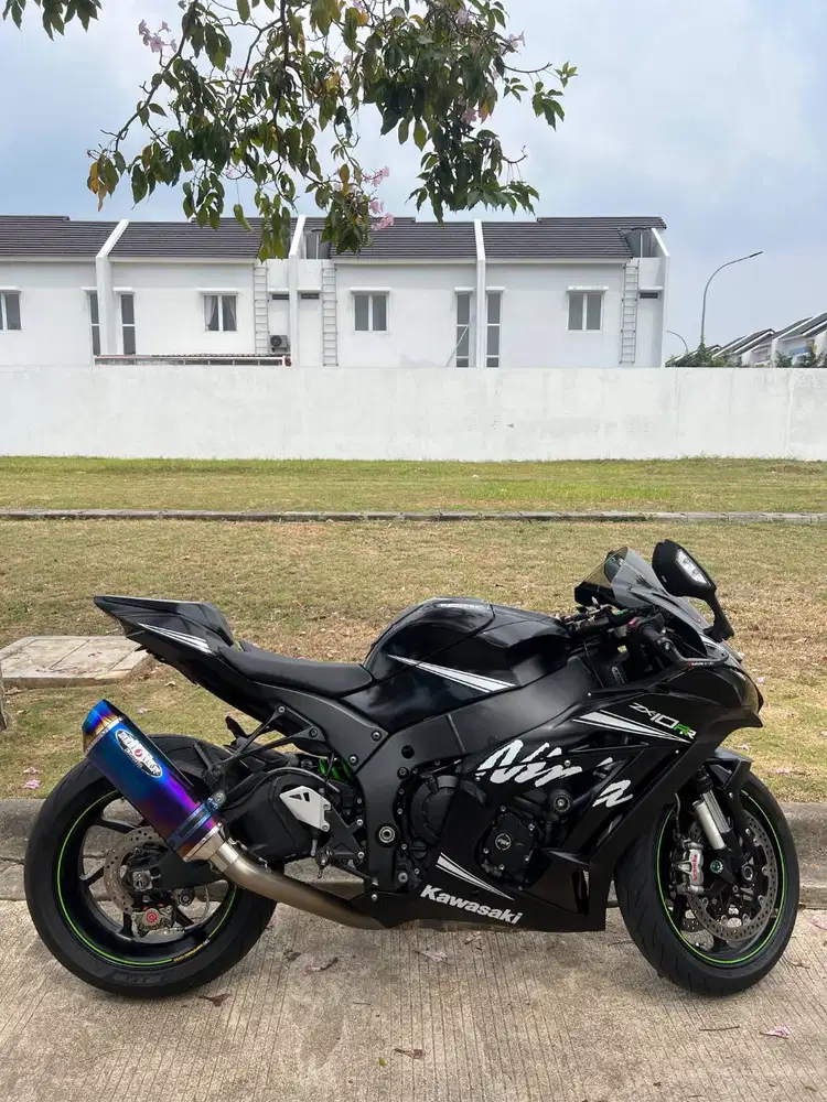 Kawasaki Ninja ZX10RR 2018 Winter Test Edition