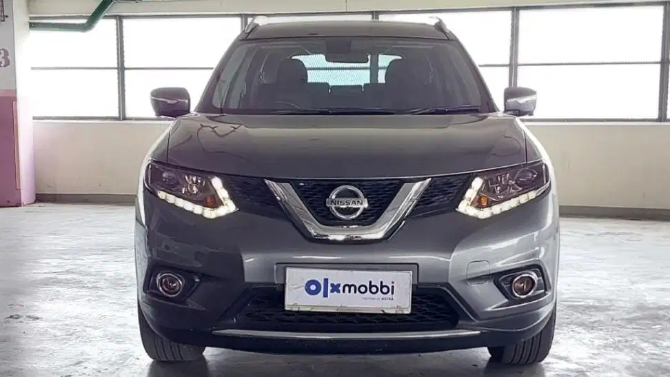 TDP 8,JT Nissan X-Trail 2.5 Bensin-AT Abu-Abu 2016