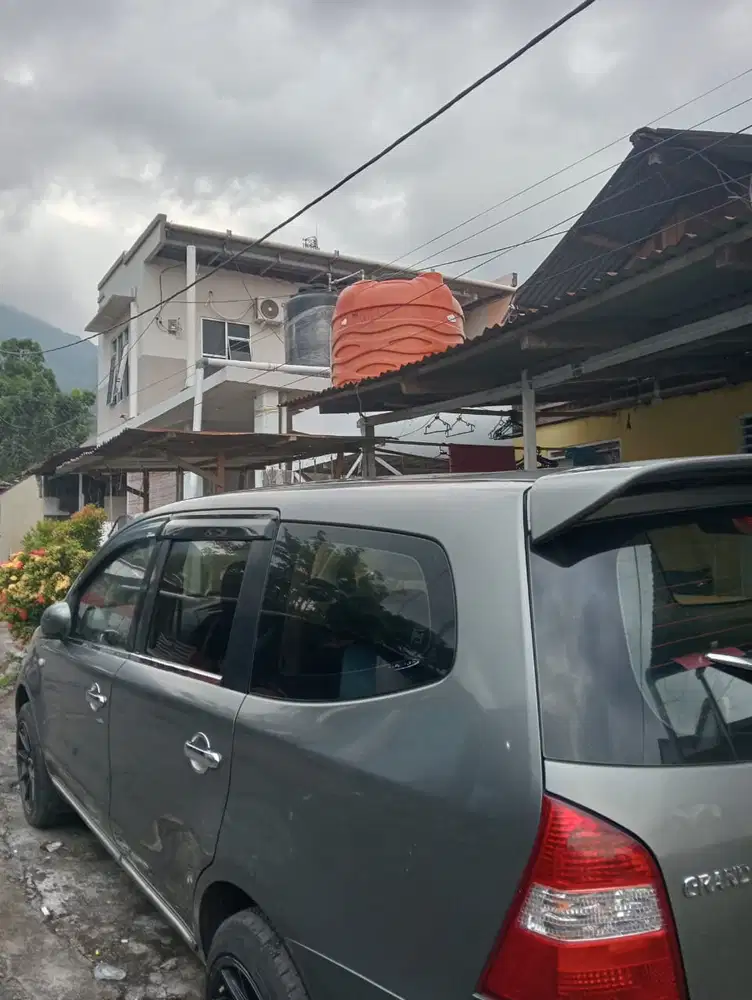 Nissan Grand livina 2007 Bensin