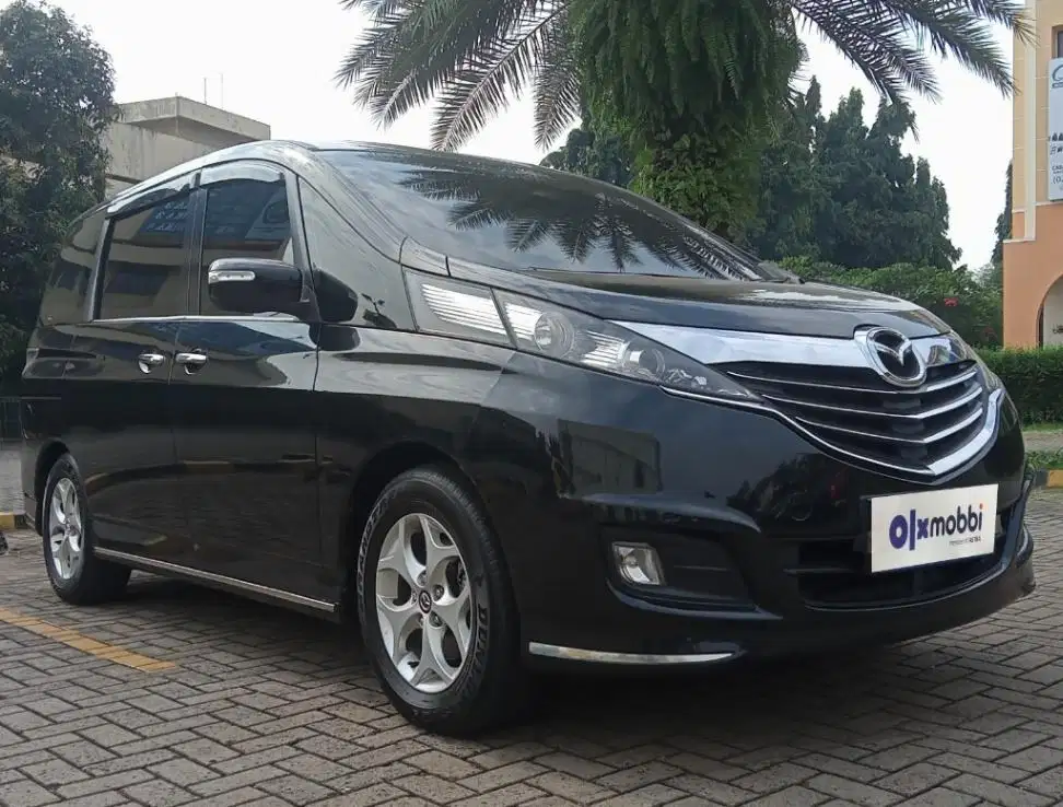 TDP 6,JT Mazda Biante 2.0 Bensin-AT Hitam 2013