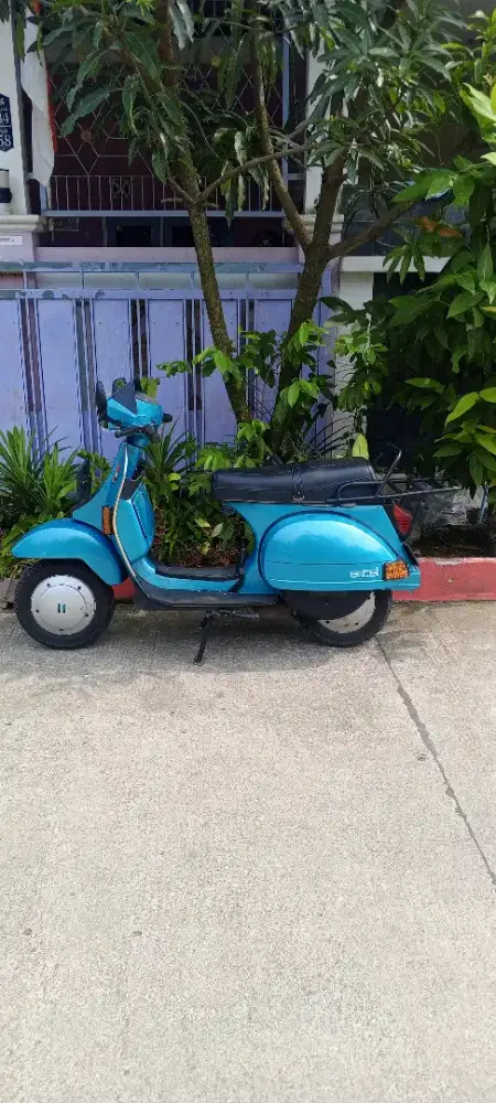 Vespa Excel 150 Stater On