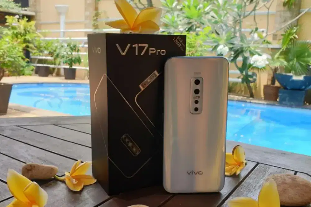 Vivo v17 pro ram 8/128 lengkap mulus nominus pop up camera