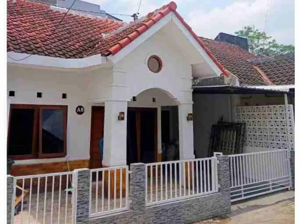 Rumah Dalam Perumahan di jl. Palagan Dekat HYATT Dan Kampus UGM