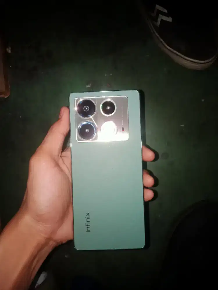 Infinix note 40 NFC 8+8/256 FULLSET