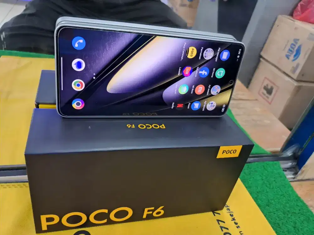 POCO F6 Ram 12 /512 gb mulus no minus lengkap